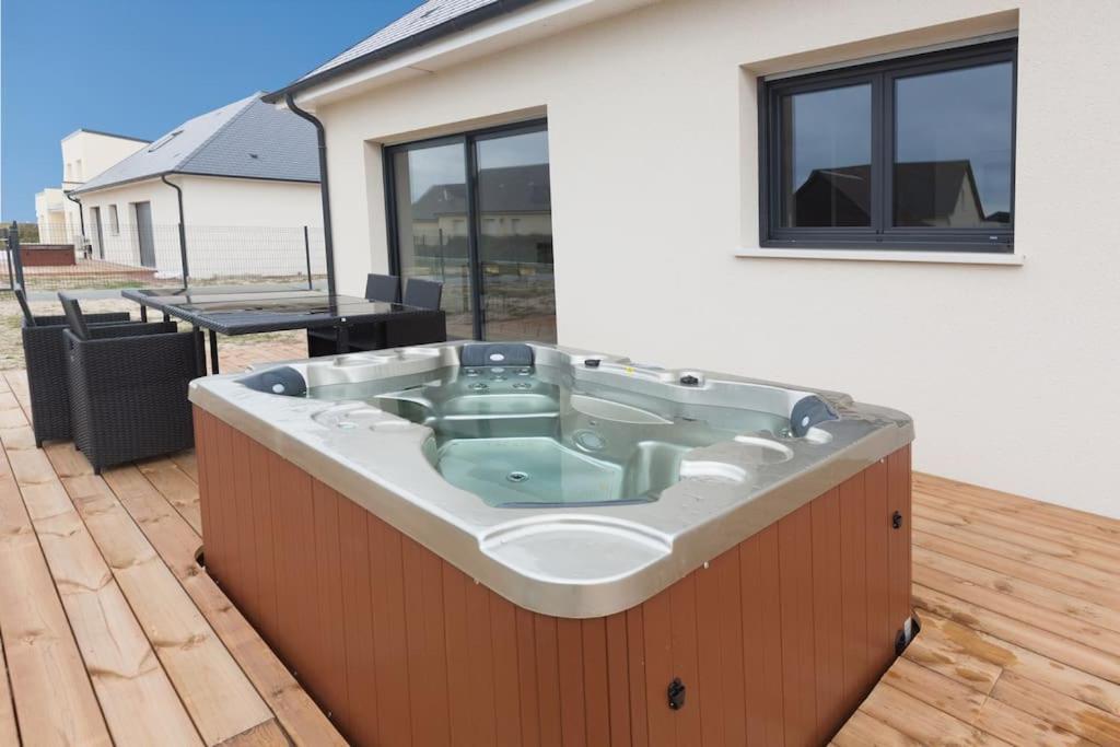 Villa En Bord De Mer Spa / Sauna Bretteville-sur-Ay Dış mekan fotoğraf